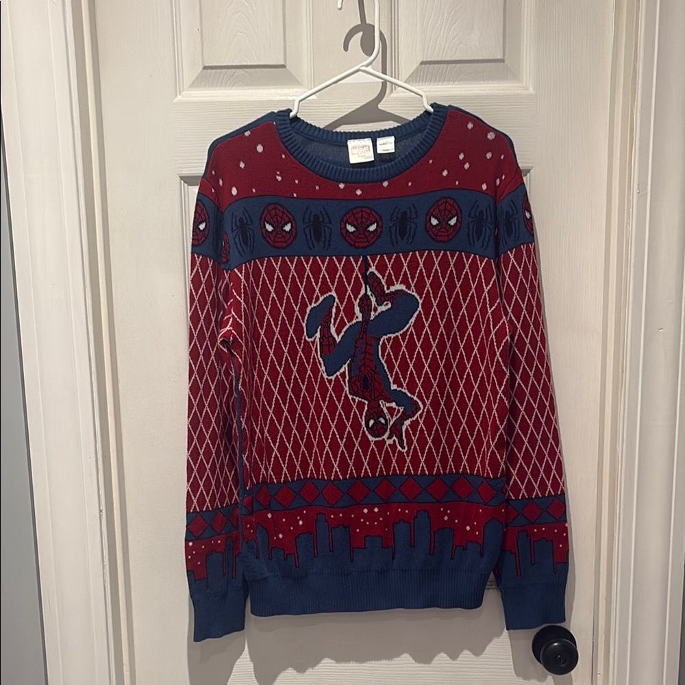 Marvel Red and Blue Crew Spider-Man Ugly Christmas sweater SZ XL
Halloween party